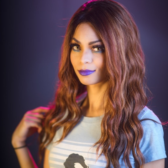 24" Brown/Red Wavy Lace Front Wig | Elaine - Picture 6 of 8